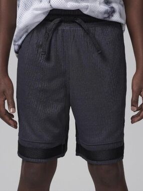 Boy's Youth Nike Jordan Diamond Jacquard Shorts YM